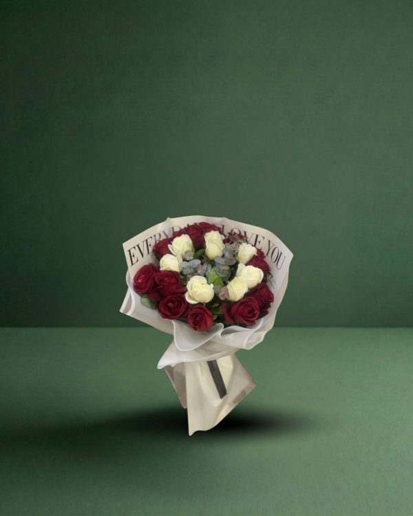 Kırmızı & Beyaz Gül Buketi