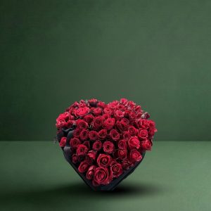 61 Adet Kutuda Kırmızı Gül Aranjmanı