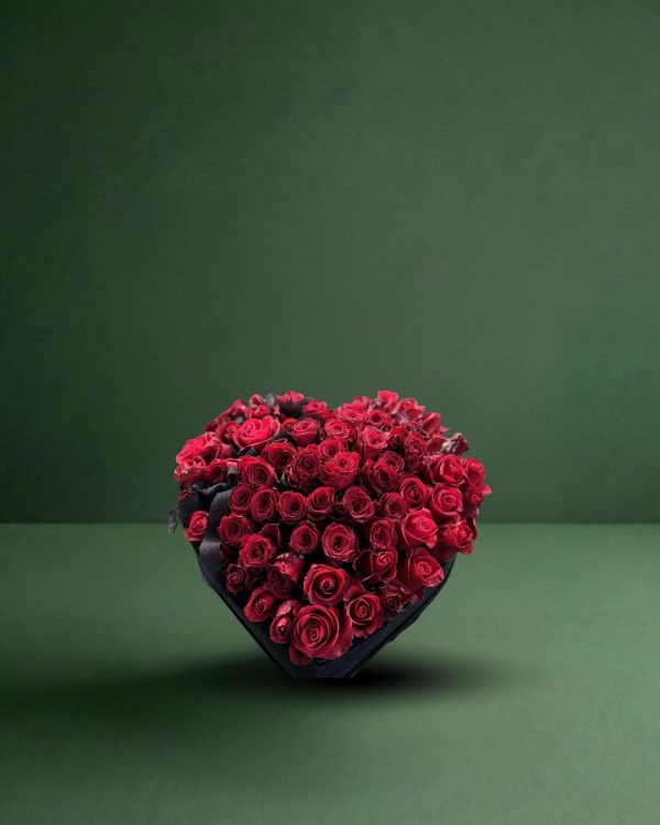 61 Adet Kutuda Kırmızı Gül Aranjmanı